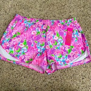 Lilly Pulitzer- ocean trail shorts, size large, NWT, Amethyst Moms the word